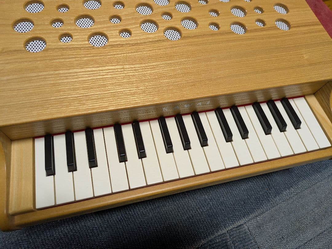 KAWAI　ミニピアノ
