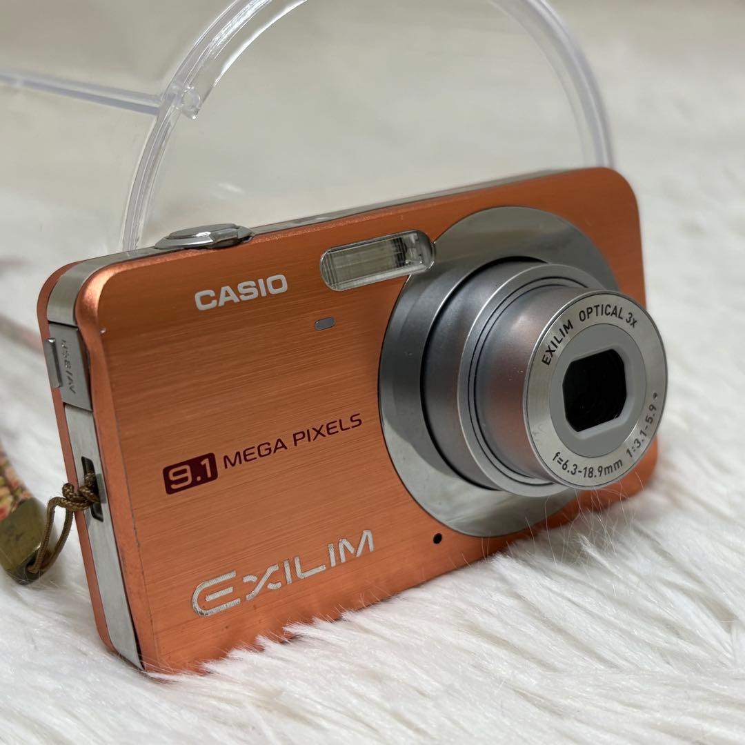 CASIO カメラ　エクシリム　EX-Z85 オレンジ　コンデジ　動作品