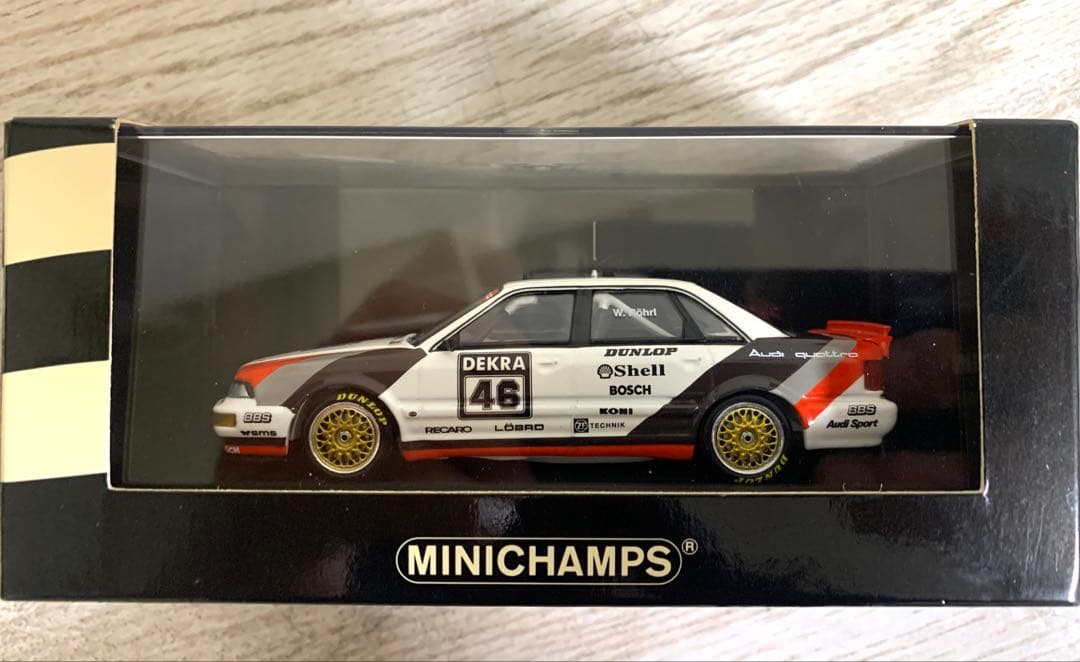 MINICHAMPS Audi V8 DTM #46 ロール 限定2400台品