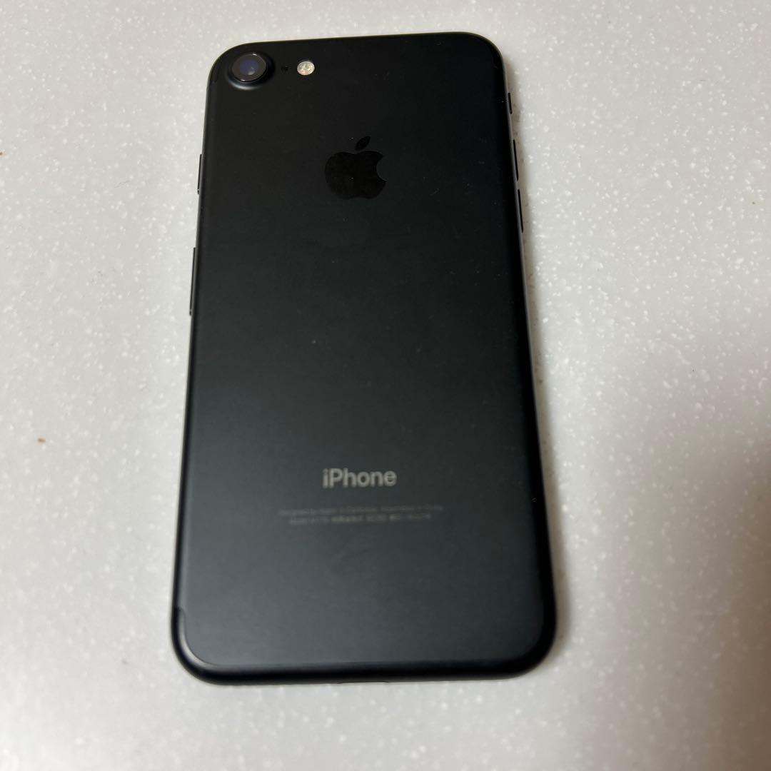 iPhone 7 32GB ブラック 本体　元箱あり