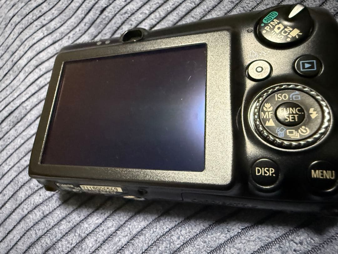 Canon IXY 3000IS. IXY31S 二台セット　値引き不可