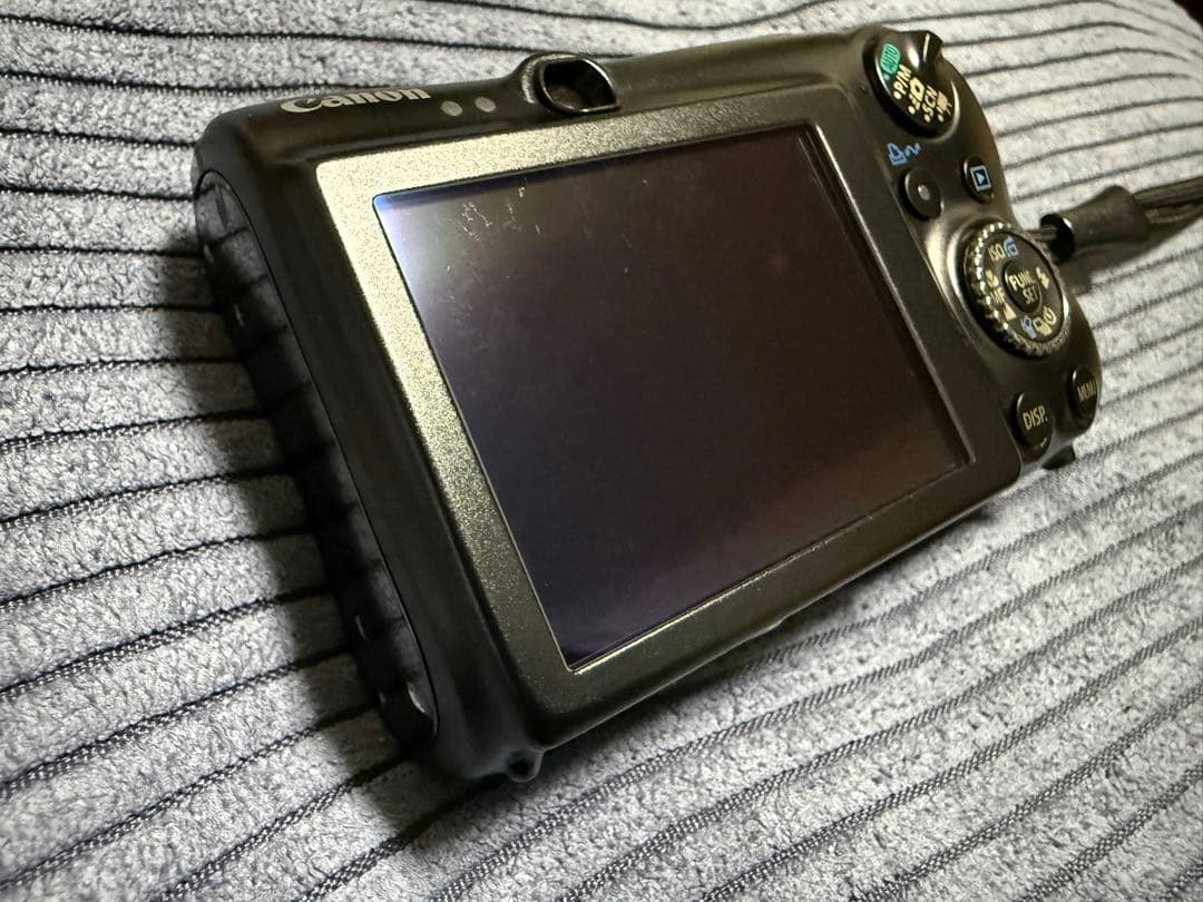 Canon IXY 3000IS. IXY31S 二台セット　値引き不可