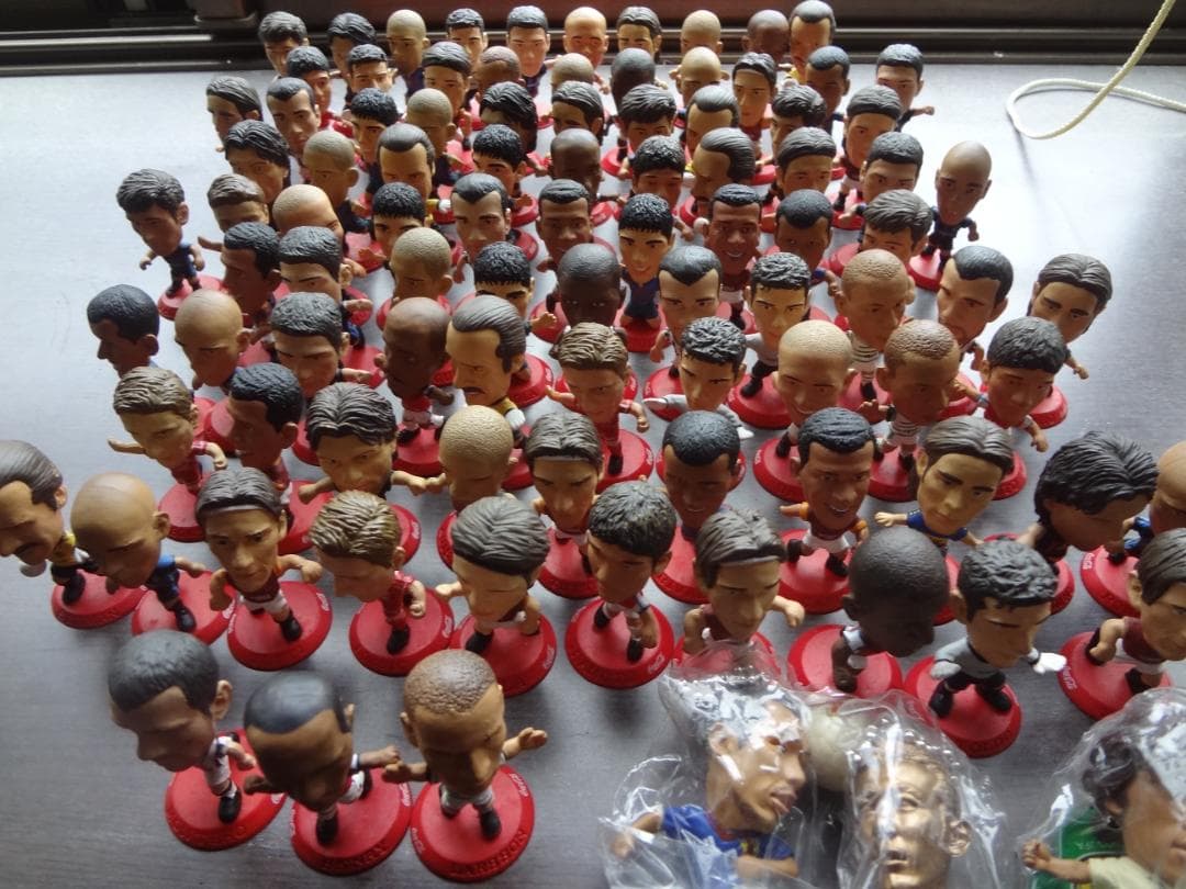 コカ・コーラ サッカーコラボ　　ミニチュアフィギュア サッカー選手 セット