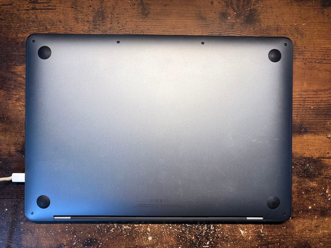 2020 MacBook Pro 13 M1 8GB/256GB SSD 美品