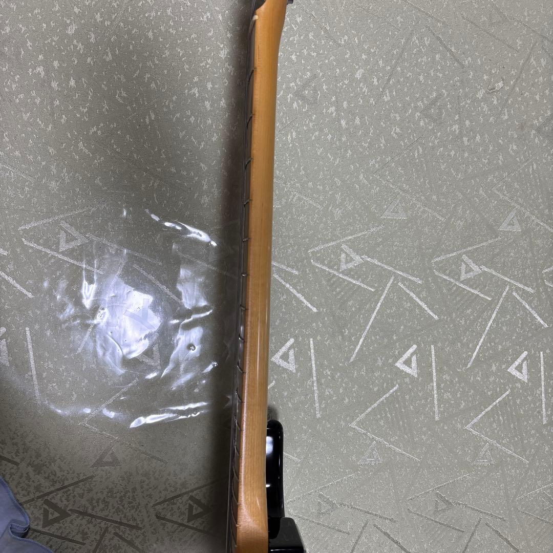 ジャパンヴィンテージ　Squier ストラト　日本製　(ネックを外して発送)