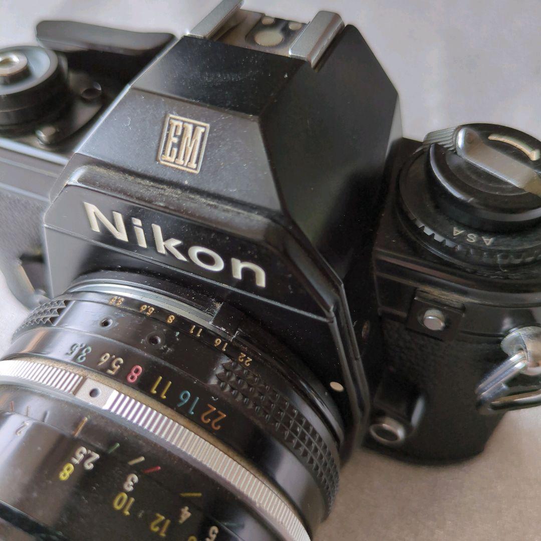 Nikon EMフィルムカメラ2台 レンズ 135mm 43-86mm