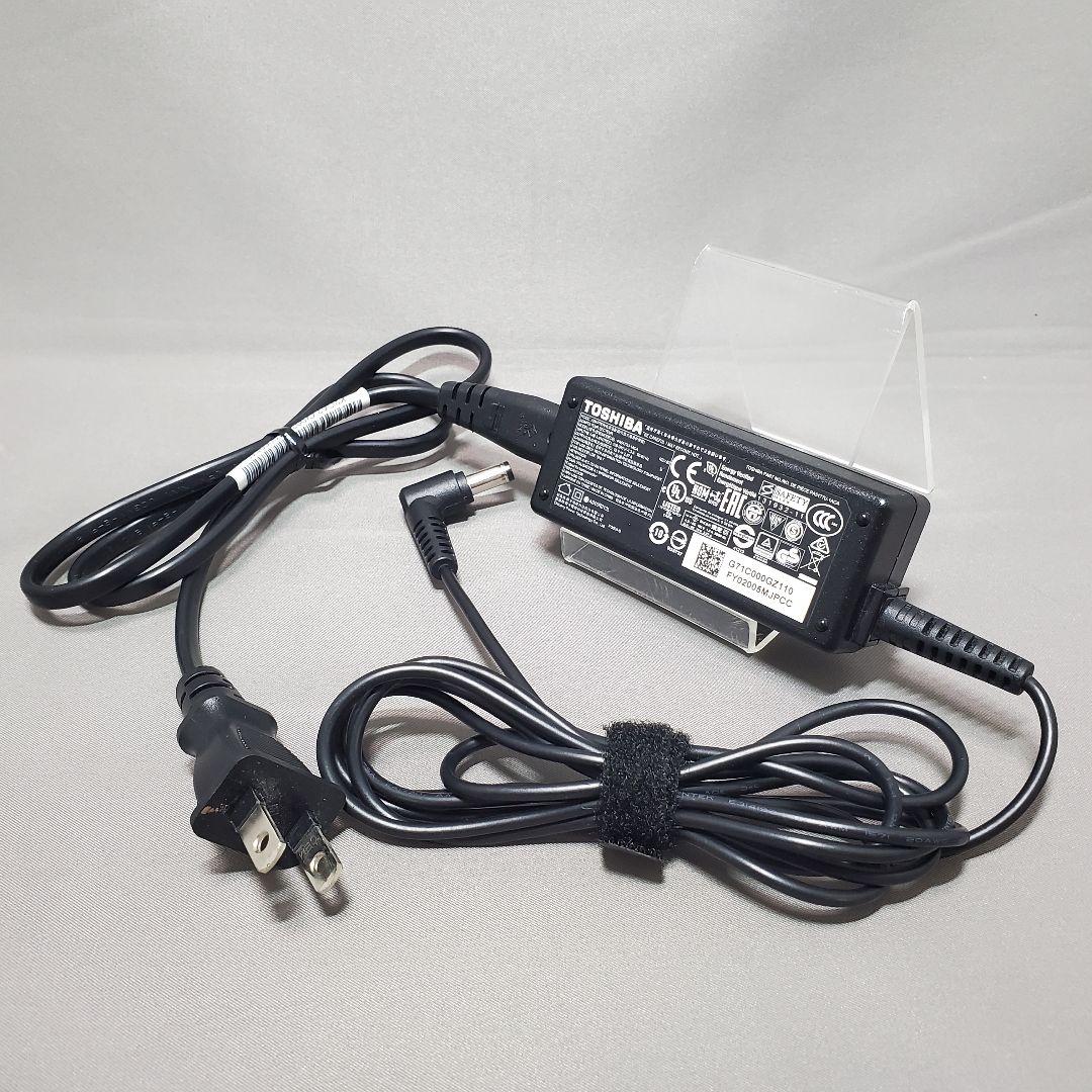 Windowsノート本体 TOSHIBA Dynabook R63/K (i5/8G/256G/FHD)