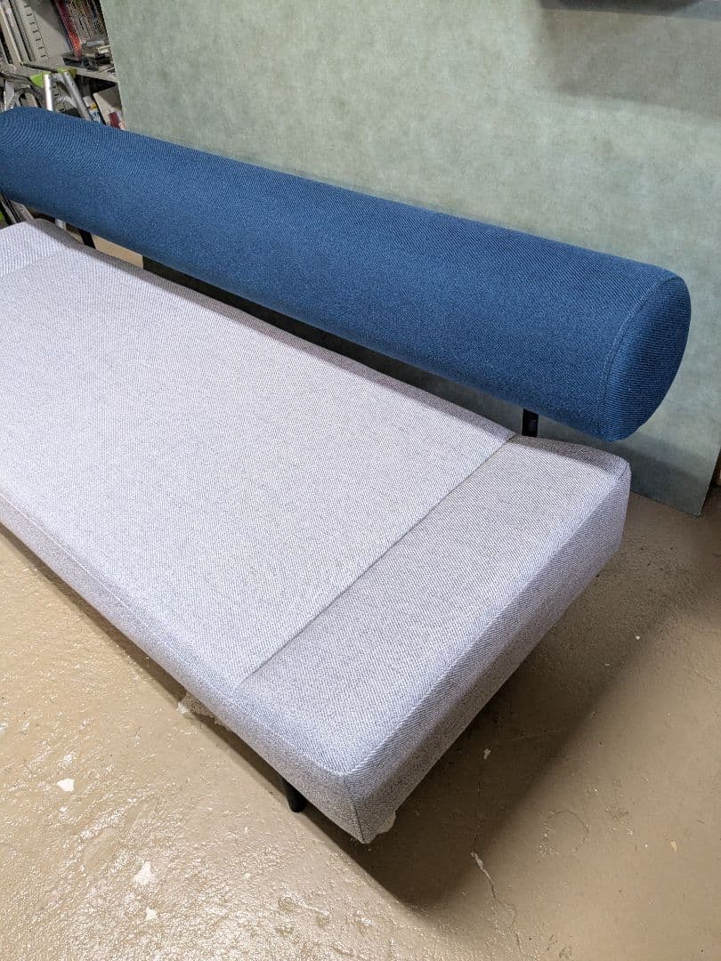 (s) IDEE DIVANCO Round Navy × Dark gray