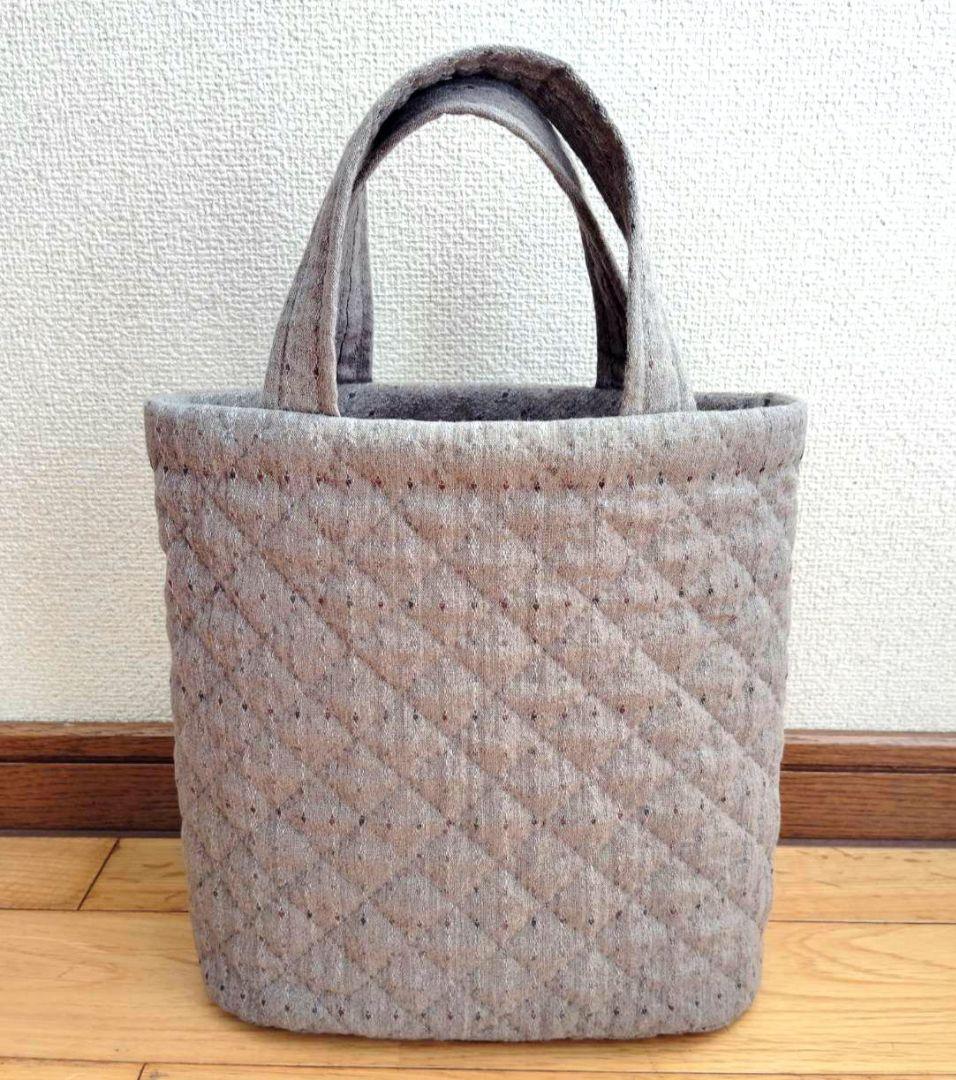 クリーム❁ 「長方形つなぎのトートバッグ。」 パッチワーク ハンドメイド
