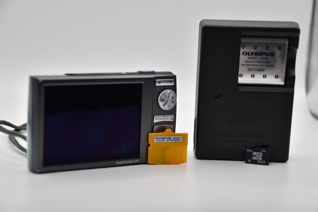 OLYMPUS μ1060 / U1060 コンパクトデジタルカメラ（中古）