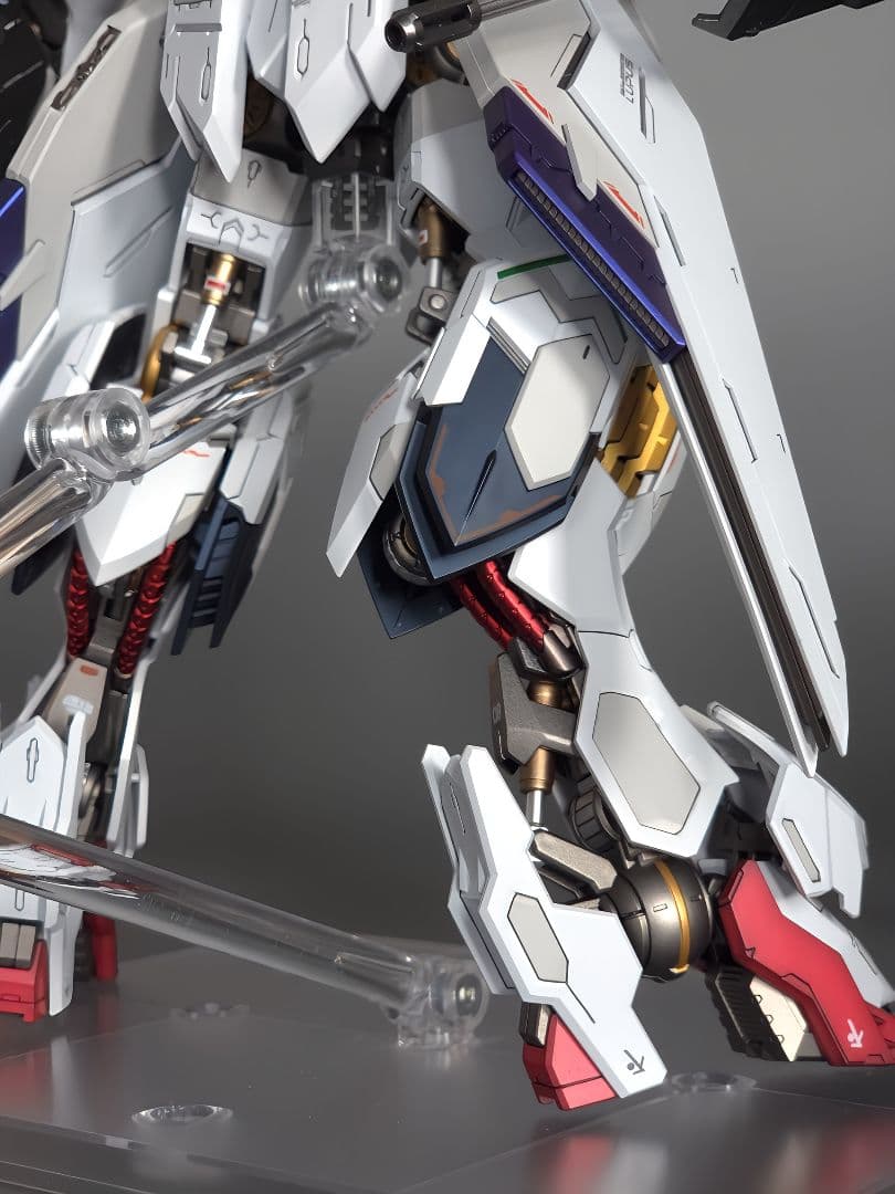 h*i様 MG ガンダムバルバトスルプス　全塗装完成品