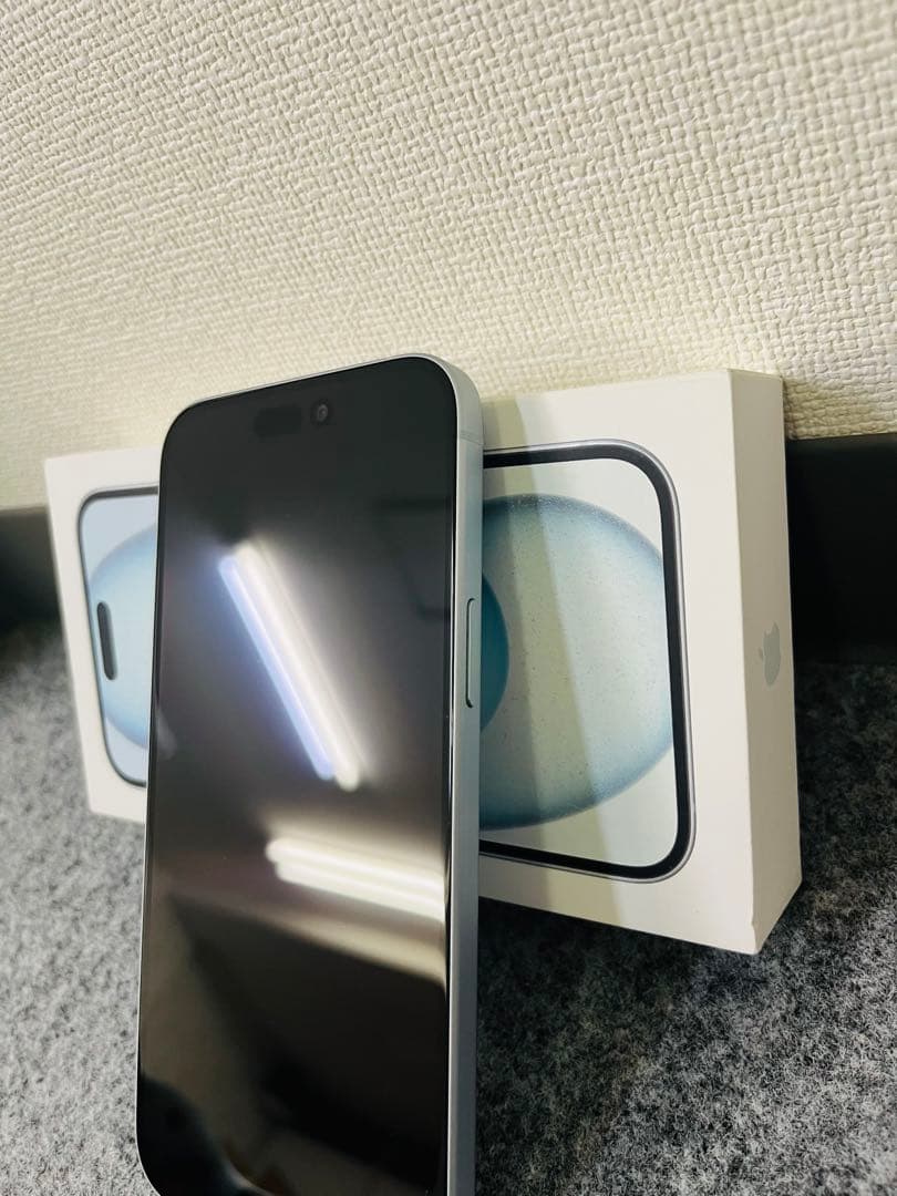 iPhone15 Plus 512GB 傷、割れ等無し　カバー箱付き　スマホ