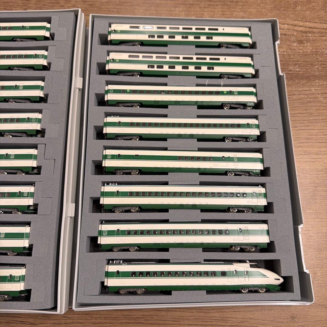 TOMIX JR 200系東北・上越新幹線 (H編成) 基本・増結 16両セット