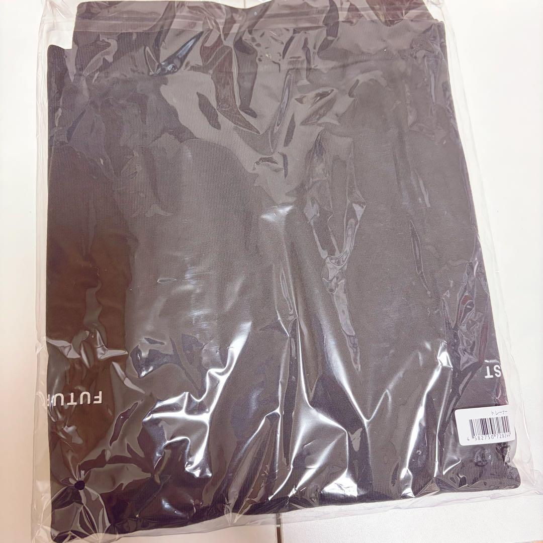 SixTONES YOUNG OLD トレーナー