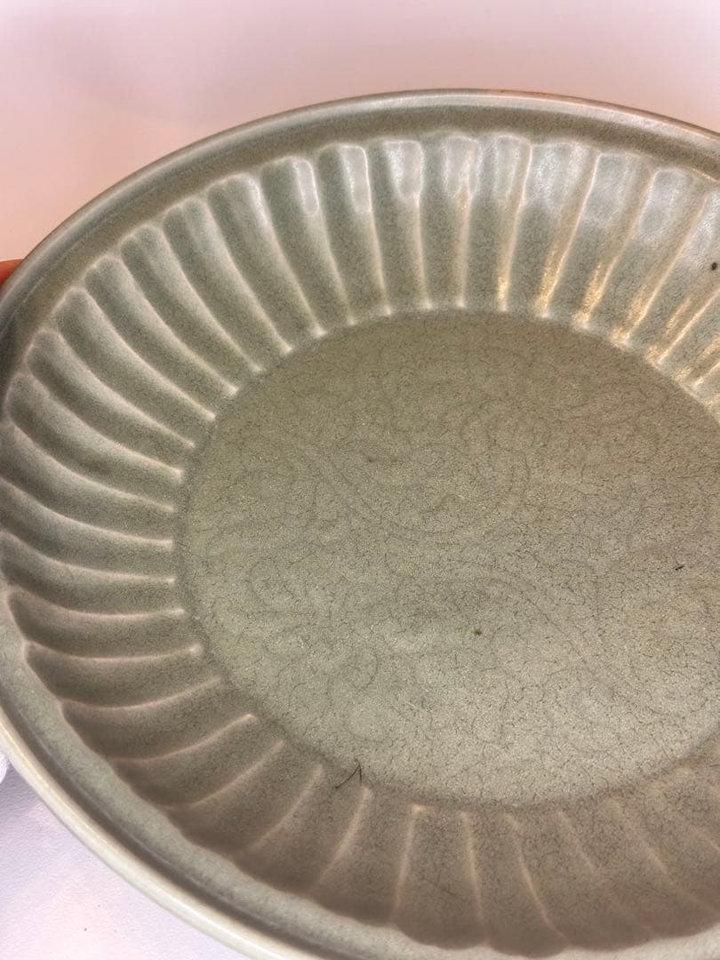 明代　龍泉窯　青磁盤