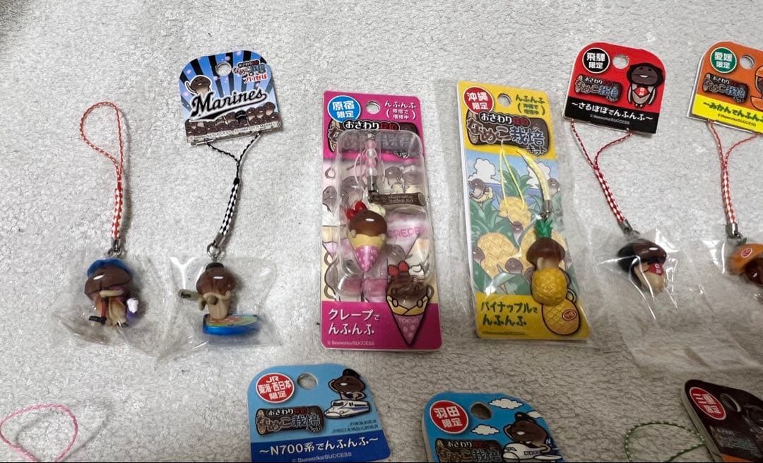 おさわり探偵　なめこ栽培キット　ご当地ストラップ　17種類　セット