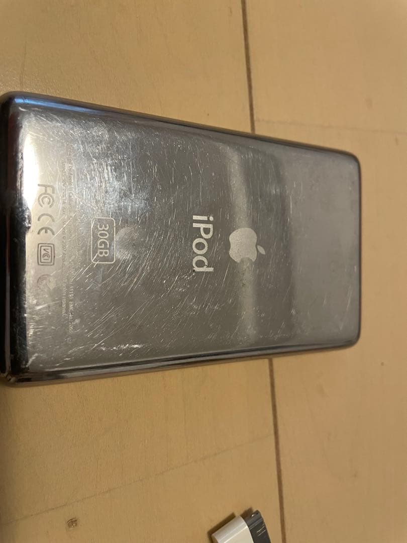 ポータブルプレーヤー Apple iPod classic 30gb
