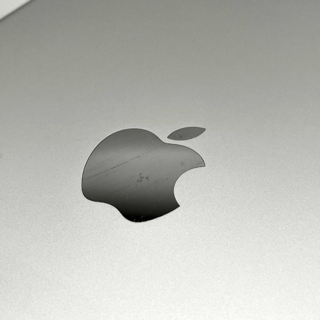 0105-01【美品/使用2週間】iPad 第7世代 32GB★シルバー