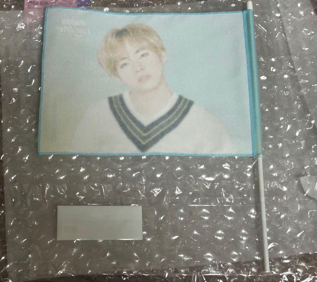 新品未開封　BTS テヒョン テテ Ｖ　うちわ＆フラッグ 公式7点