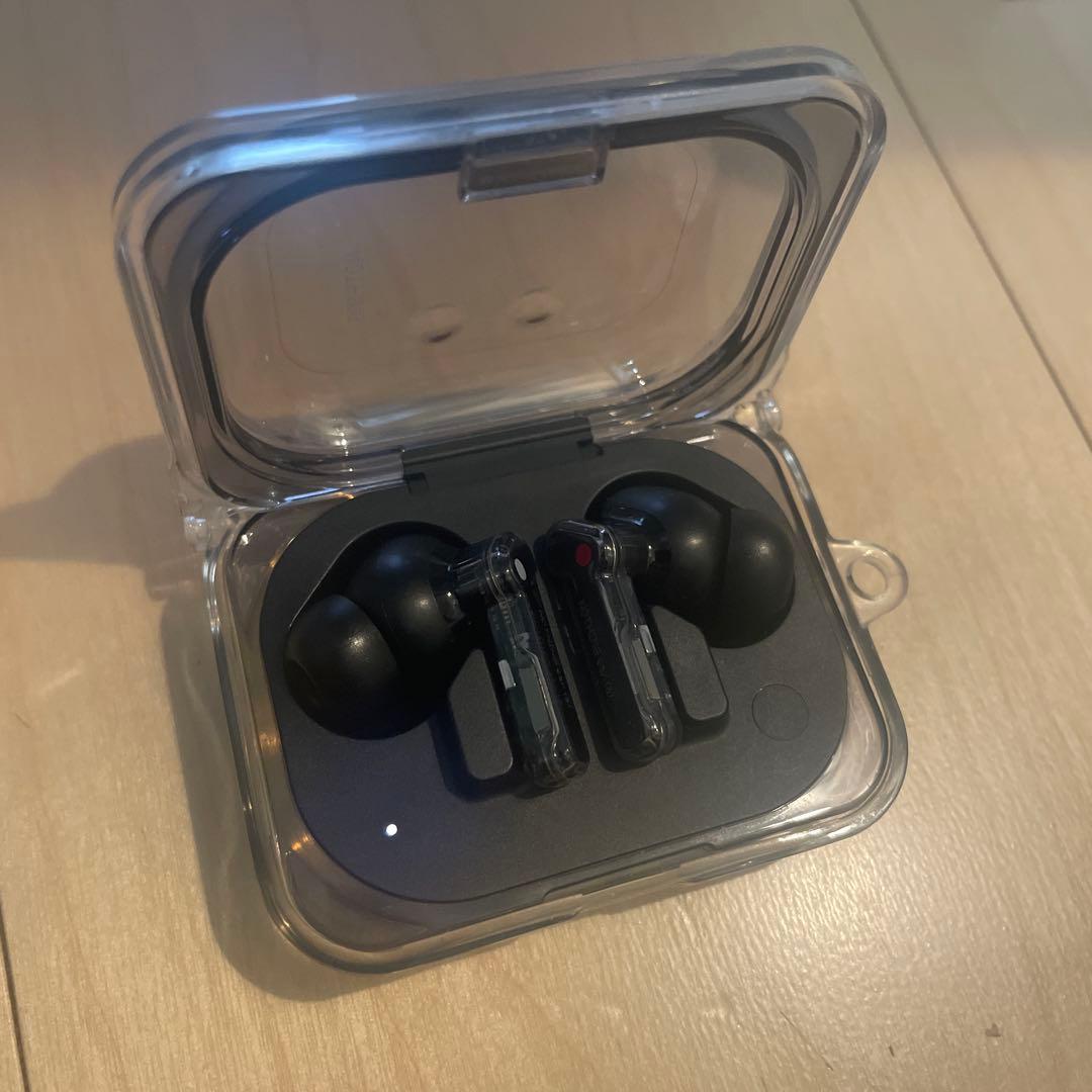ワイヤレスイヤホン NOTHING Ear (a) ブラック