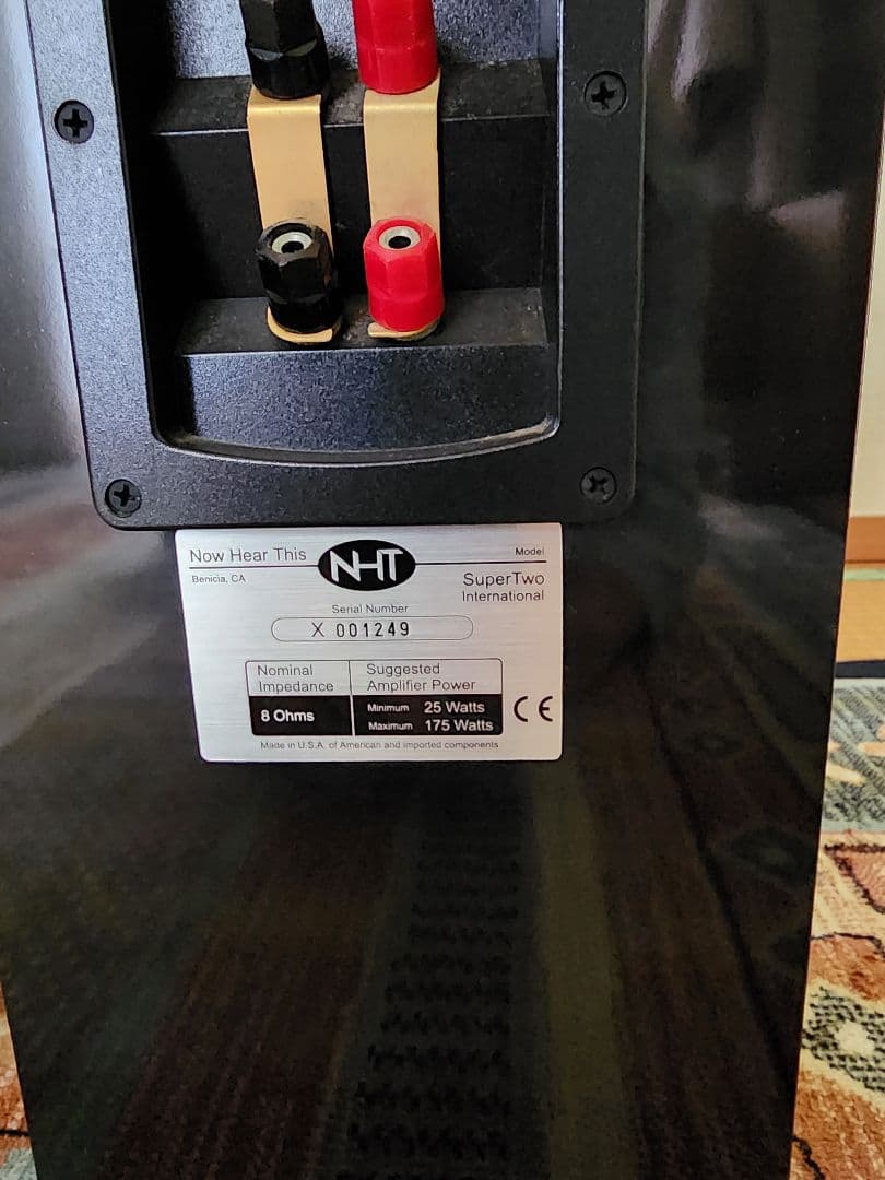 NHT Super Two 黒色 フロアスタンディングスピーカー ①