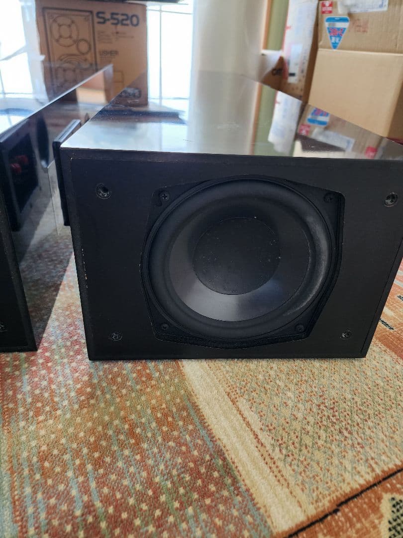 NHT Super Two 黒色 フロアスタンディングスピーカー ①