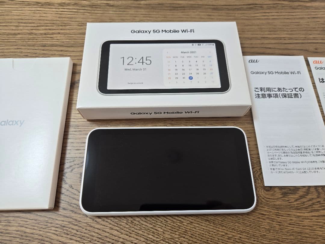 Galaxy 5G Mobile Wi-Fi SCR01 ホワイト