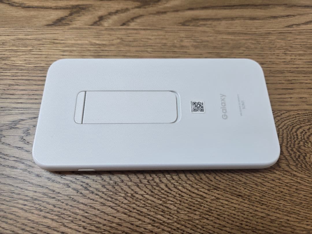 Galaxy 5G Mobile Wi-Fi SCR01 ホワイト