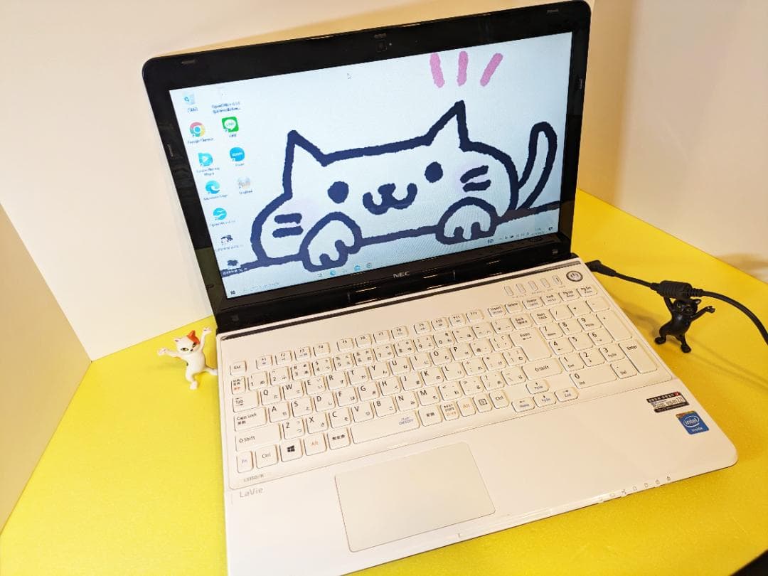 NEC　LaVie/LS150白 win10・4GB・HDD750GB・カメラ有