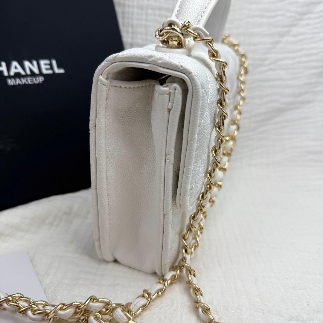 CHANEL ロゴハンドル キルティング ショルダーバッグ ノベルティ