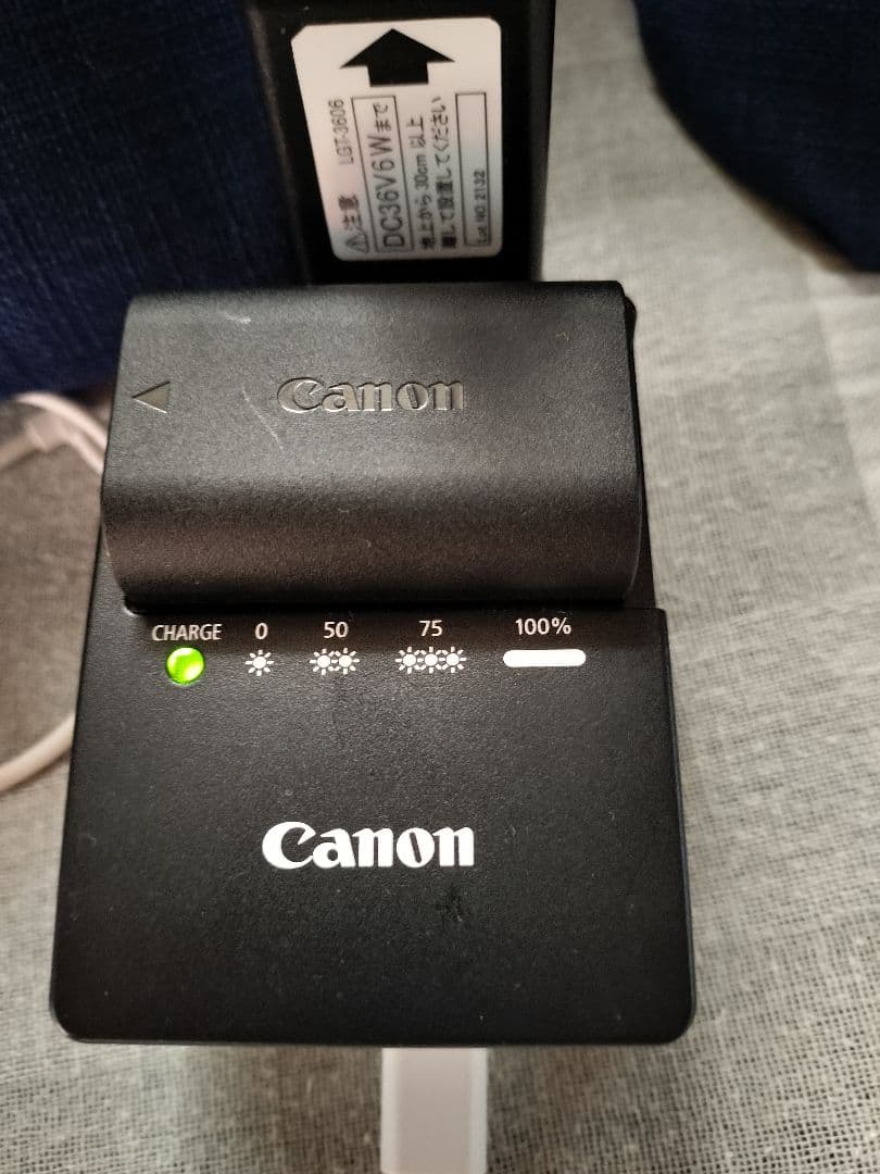 ☆Canon EOS 80D デジタル一眼レフEF-S 18-135mm