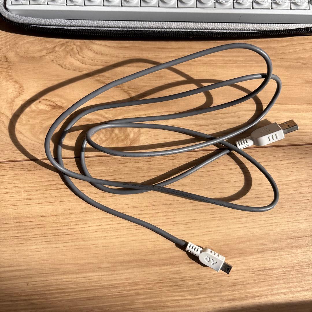 【美品】OP-1 シンセサイザー ケース付き