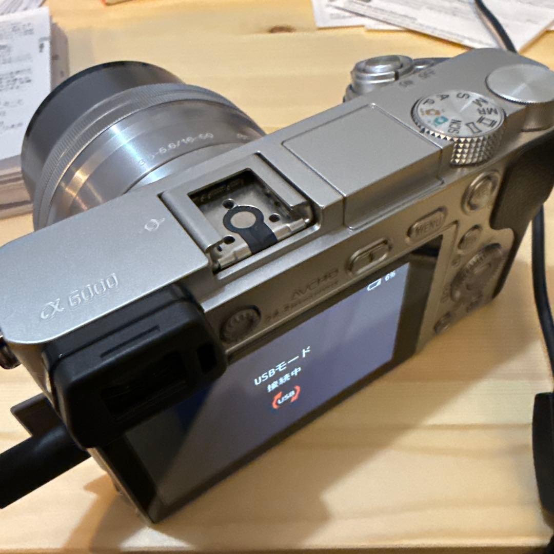 SONY α6000 中古美品 動作確認済 付属品一式 交渉可能