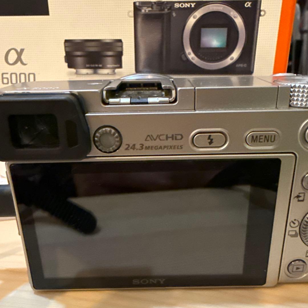 SONY α6000 中古美品 動作確認済 付属品一式 交渉可能