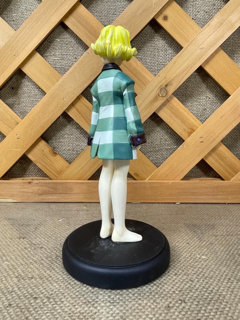 【入手困難】メトロポリス ティマ フィギュア 世界限定1500体 シリアル付 箱