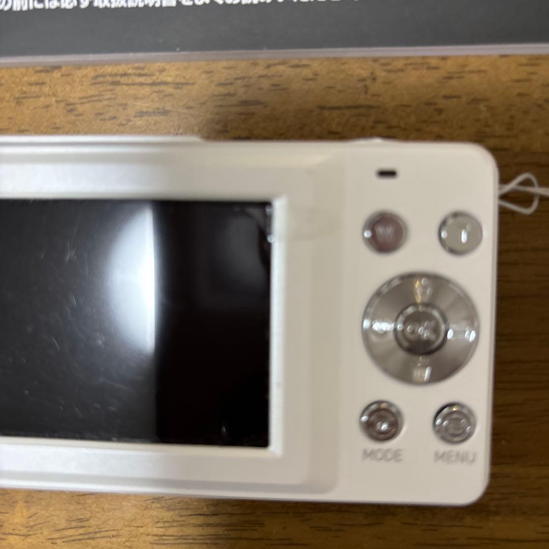 SDカード付き　Kenko KC-AF11 コンパクトデジタルカメラ