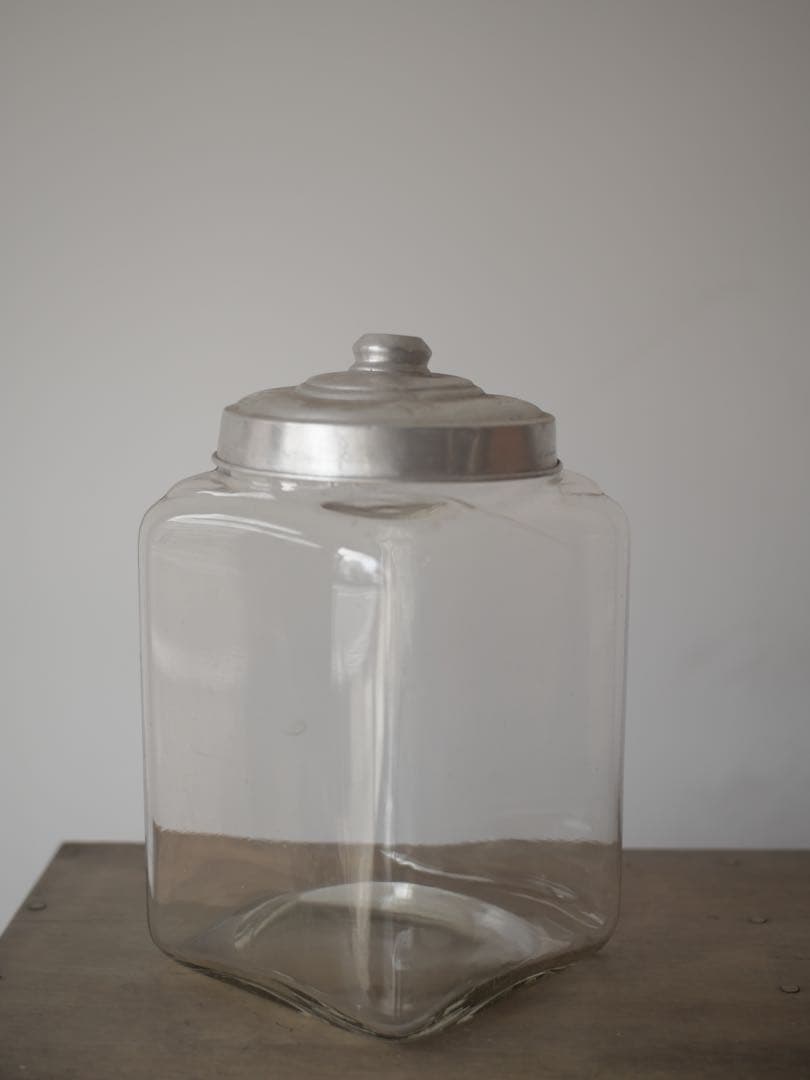 ガラス瓶　瓶　小物入れ　収納　菓子瓶　古家具　古道具　アンティーク　昭和レトロ