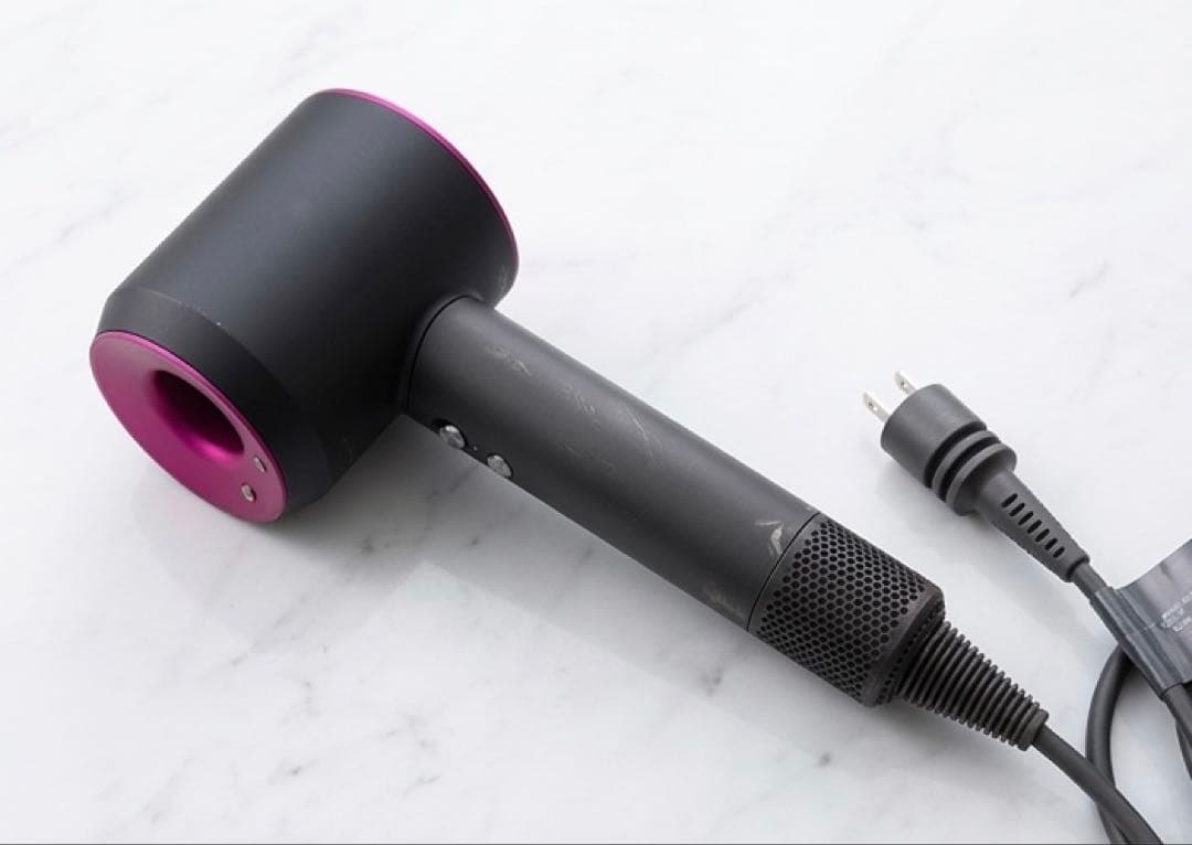 Dyson ダイソン　ドライヤー