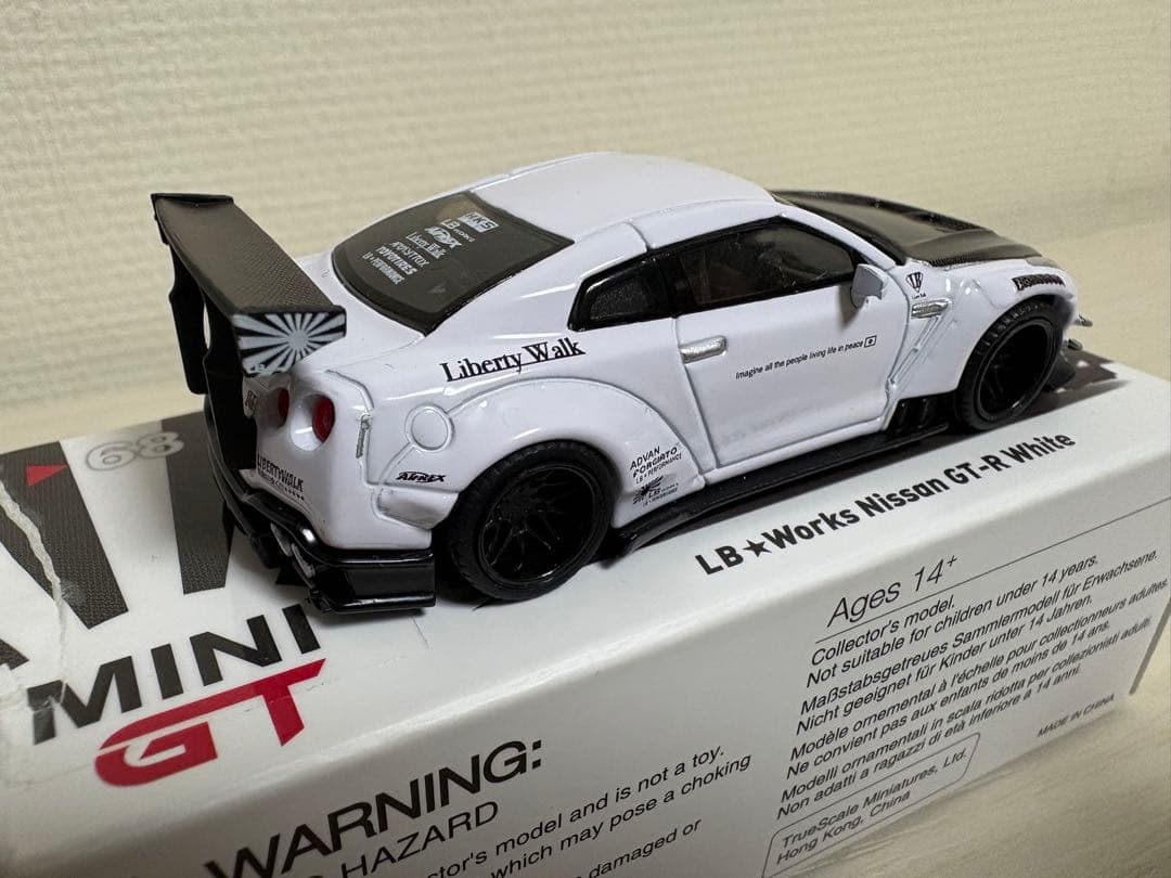 MINI GT 1/64 LB★Works GT-R White 白 68