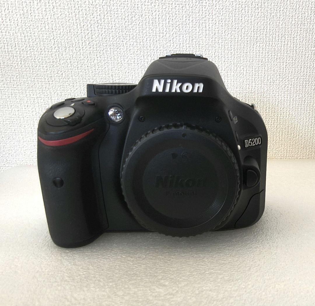 【美品】Nikon D5200 デジタル一眼レフカメラ ボディのみ