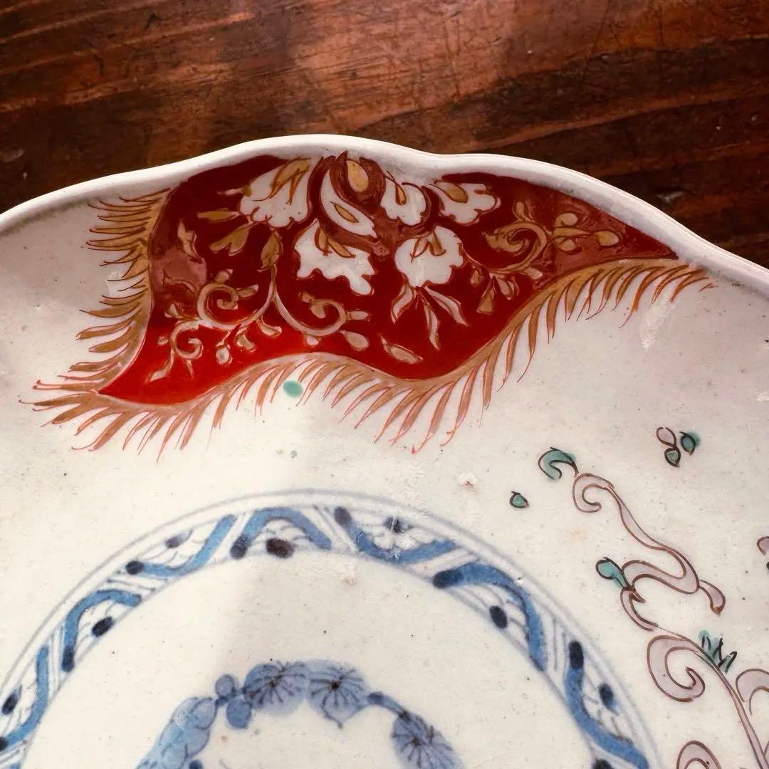 骨董皿 希少　カエル文 火焔文　金彩赤絵皿　輪花皿 かえる文　金カエル