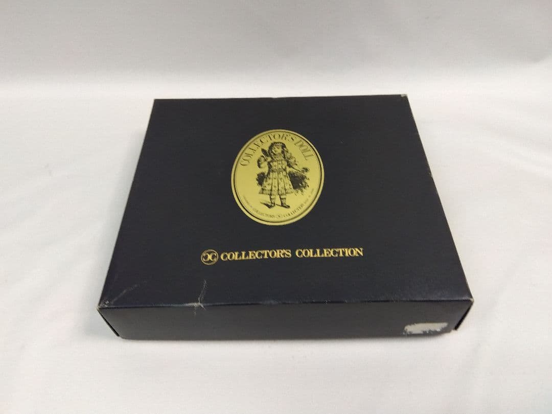 コレクターズドール　アンティークドール　用　コスチューム　ギフト箱付