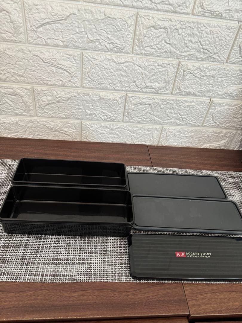 ランタス　保温ランチボックス　1040ml ２個まとめて　どちらも使用2〜3回