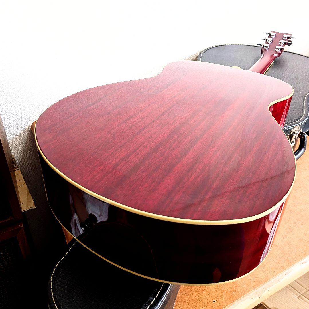 YAMAHA FS820 アコースティックギター レッド　ハードケース付