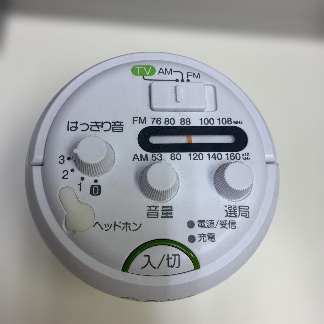 山善　キュリオム　AM/FM搭載　お手元スピーカー　YTR-D1000ホワイト
