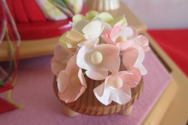 るんるん　吉徳購入　 送料込み　ガラスケース 親王飾り　木目込み 二人飾り