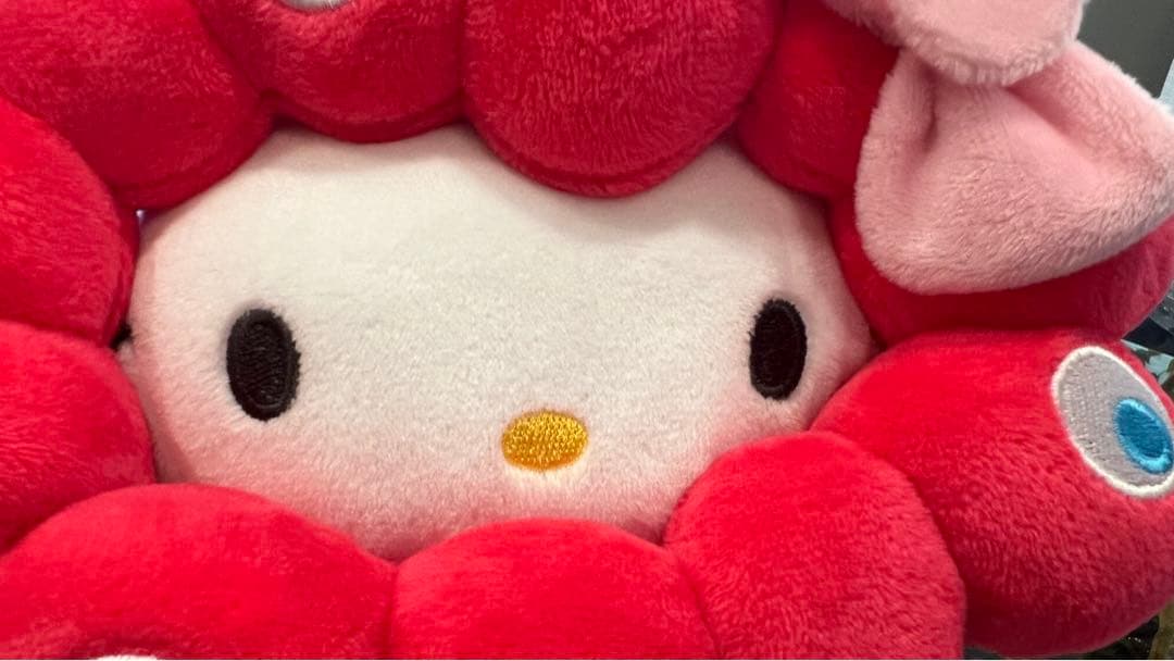 サンリオミャクミャク　ハローキティ ぬいぐるみ Mサイズ