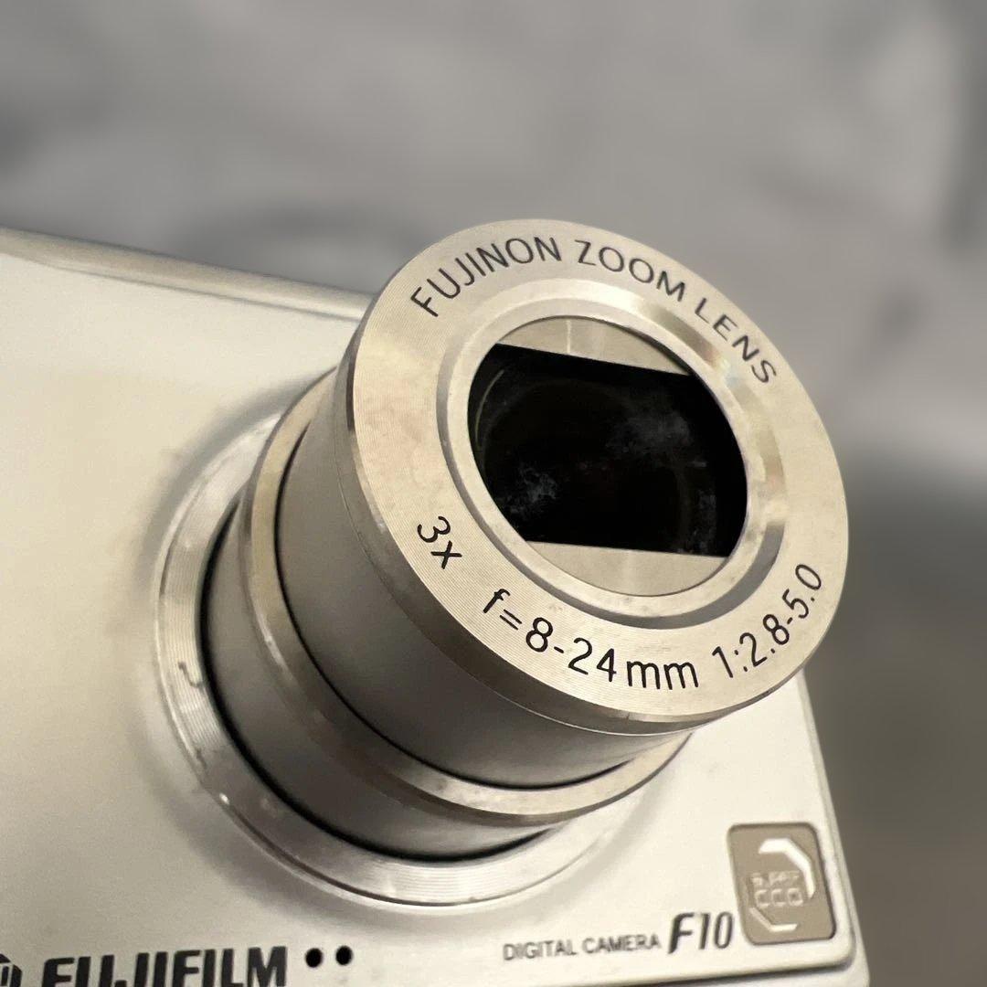 【訳あり動作品】Fujifilm FinePix F10 デジタルカメラ