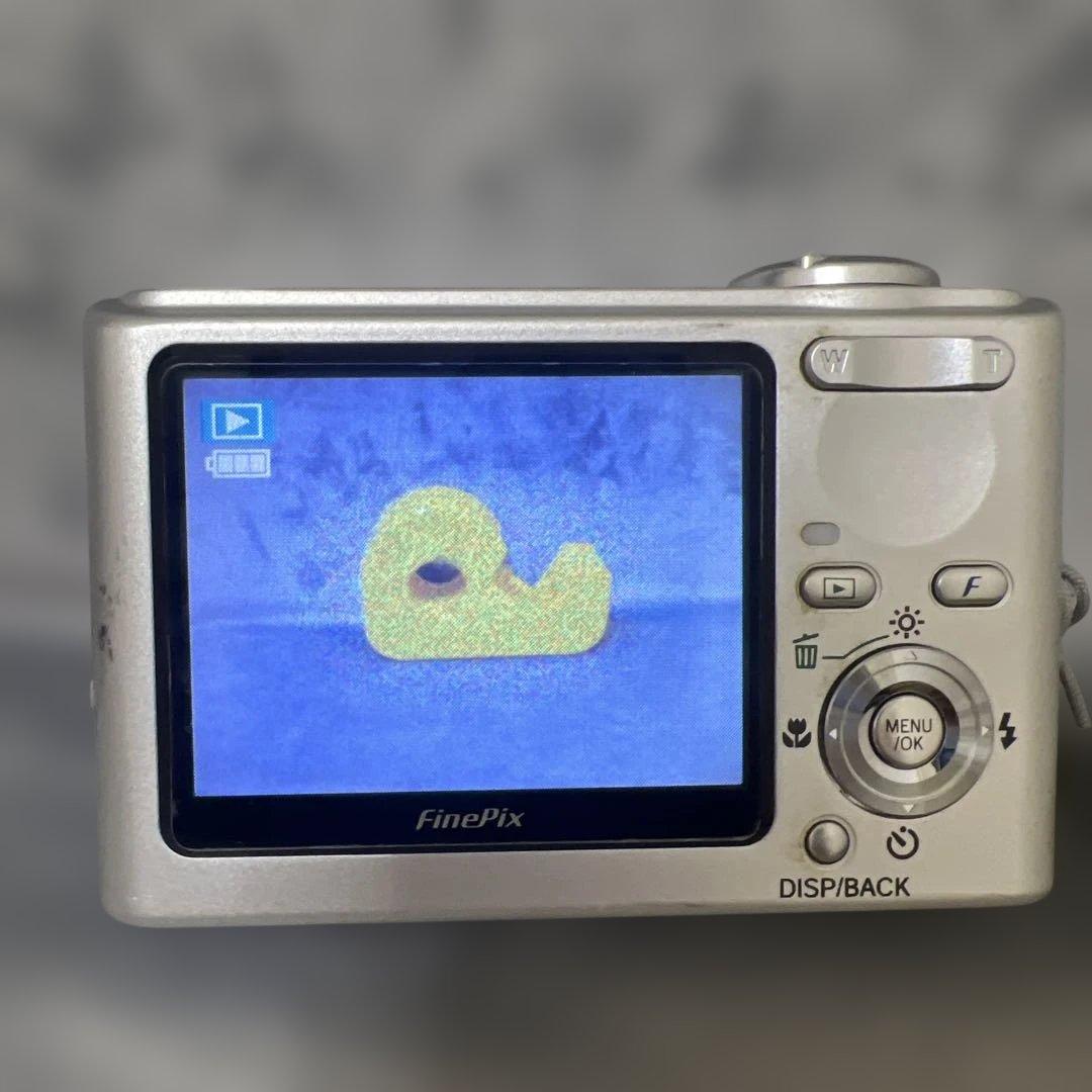 【訳あり動作品】Fujifilm FinePix F10 デジタルカメラ