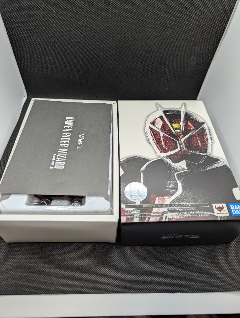 真骨彫製法　仮面ライダーウィザード　バンダイ